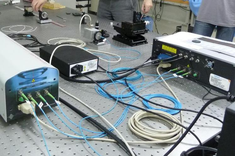 非接觸式平面度測(cè)量儀