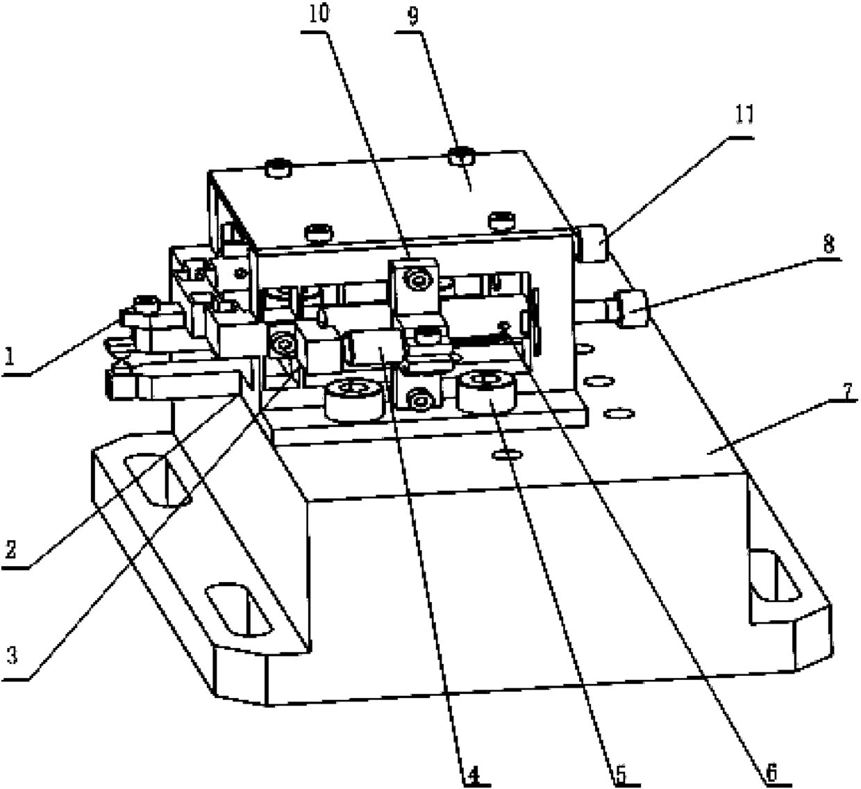 一種振動(dòng)輔助金剛石刀具旋轉(zhuǎn)車削裝置